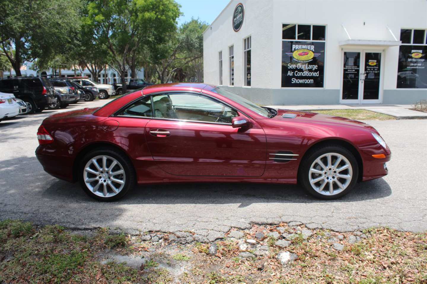 12th Image of a 2007 MERCEDES-BENZ SL-CLASS SL550