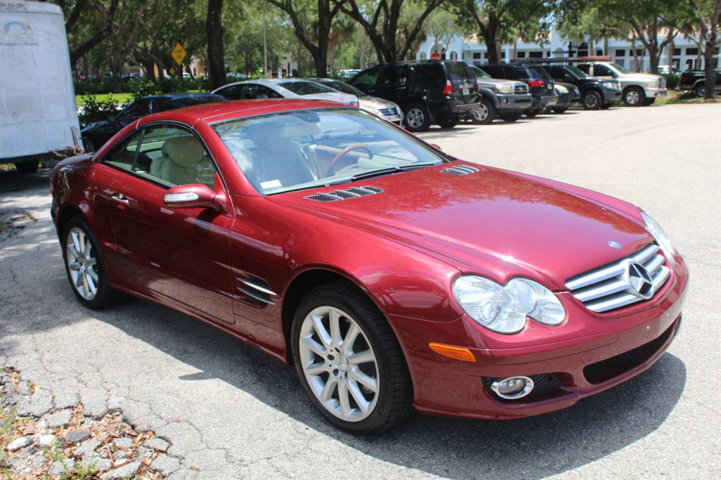 16th Image of a 2007 MERCEDES-BENZ SL-CLASS SL550