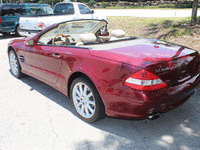 Image 4 of 31 of a 2007 MERCEDES-BENZ SL-CLASS SL550