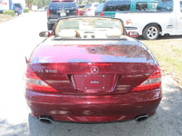 Image 7 of 31 of a 2007 MERCEDES-BENZ SL-CLASS SL550