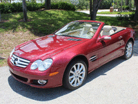 Image 12 of 31 of a 2007 MERCEDES-BENZ SL-CLASS SL550