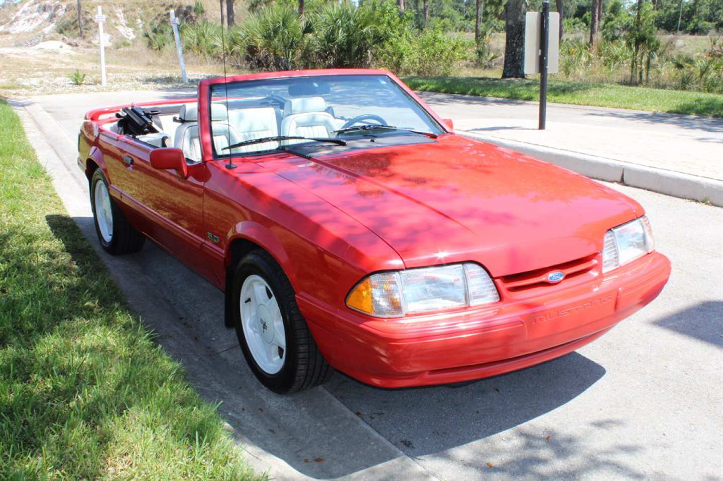 5th Image of a 1992 FORD MUSTANG LX