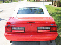 Image 15 of 36 of a 1992 FORD MUSTANG LX