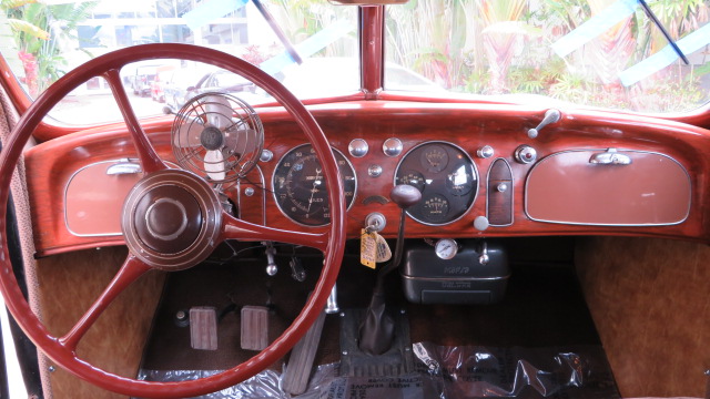 3rd Image of a 1935 CHRYSLER C-2 IMPERIAL AIRFLOW