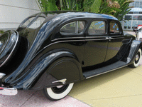 Image 11 of 13 of a 1935 CHRYSLER C-2 IMPERIAL AIRFLOW
