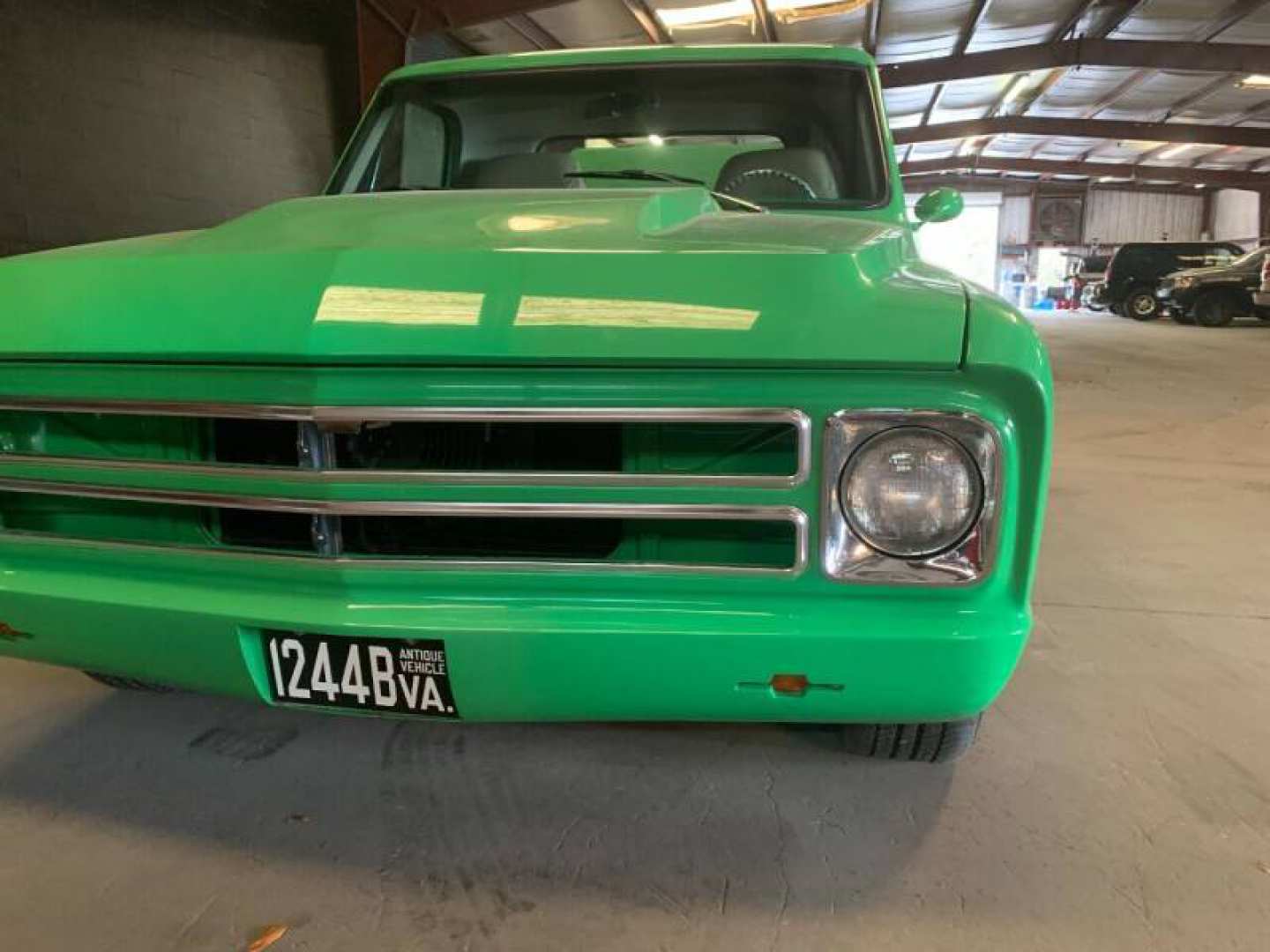 5th Image of a 1967 CHEVROLET C10