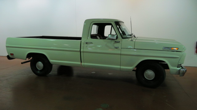 2nd Image of a 1968 FORD F100