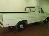 Image 9 of 12 of a 1968 FORD F100