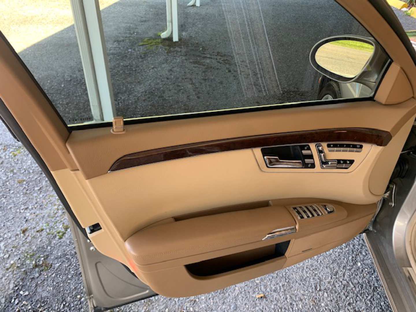 9th Image of a 2007 MERCEDES-BENZ S-CLASS S550