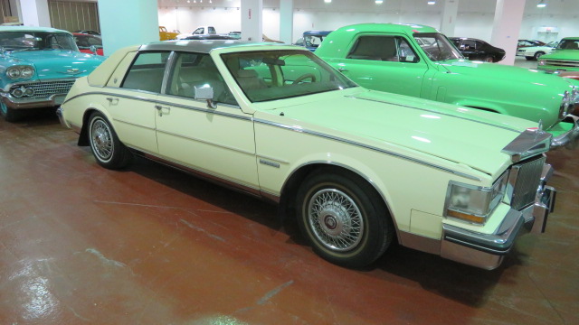 2nd Image of a 1983 CADILLAC SEVILLE
