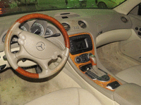 Image 5 of 10 of a 2003 MERCEDES-BENZ SL500