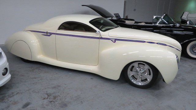 2nd Image of a 1939 LINCOLN ZEPHYR