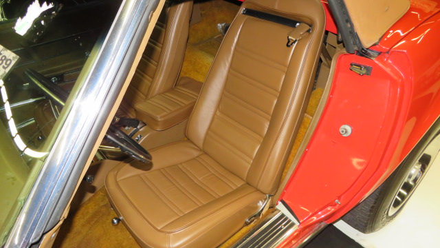 5th Image of a 1972 CHEVROLET CORVETTE