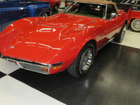 Image 2 of 12 of a 1972 CHEVROLET CORVETTE