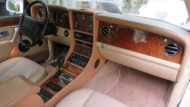 7th Image of a 1995 BENTLEY CONTINENTAL