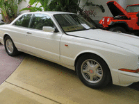 Image 2 of 14 of a 1995 BENTLEY CONTINENTAL