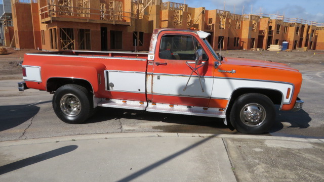 2nd Image of a 1974 CHEVROLET CHEYENNE SUPER 30