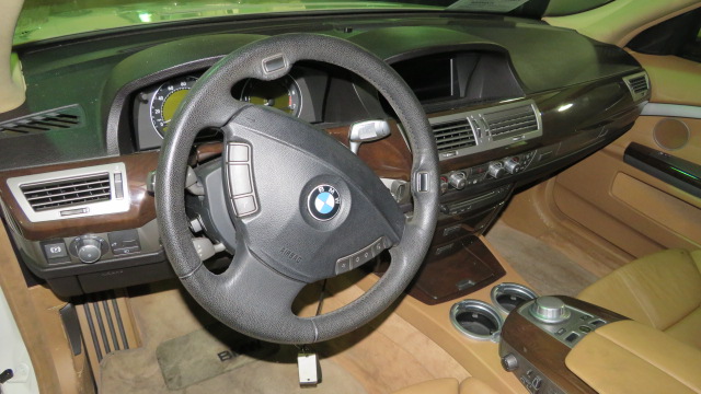 5th Image of a 2008 BMW 7 SERIES 750LI