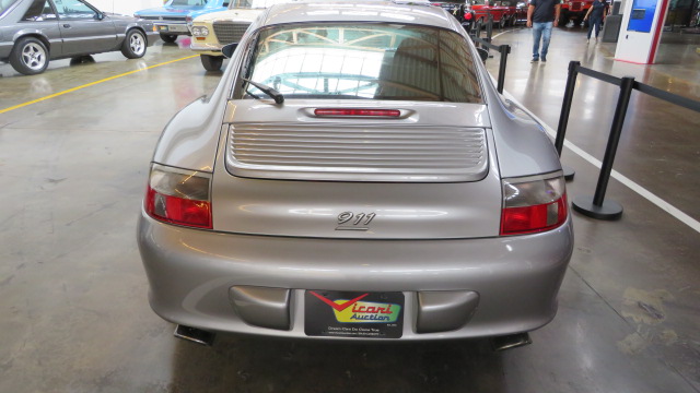 10th Image of a 2004 PORSCHE 911