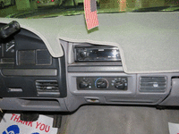 Image 8 of 10 of a 1996 FORD F-250