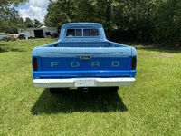 Image 4 of 27 of a 1962 FORD F250