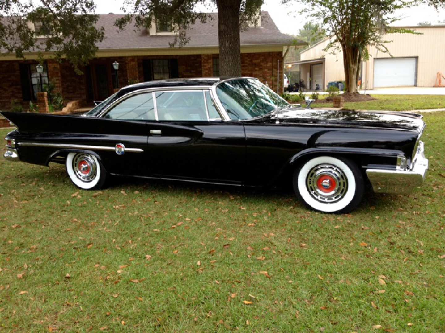 2nd Image of a 1961 CHRYSLER 300G