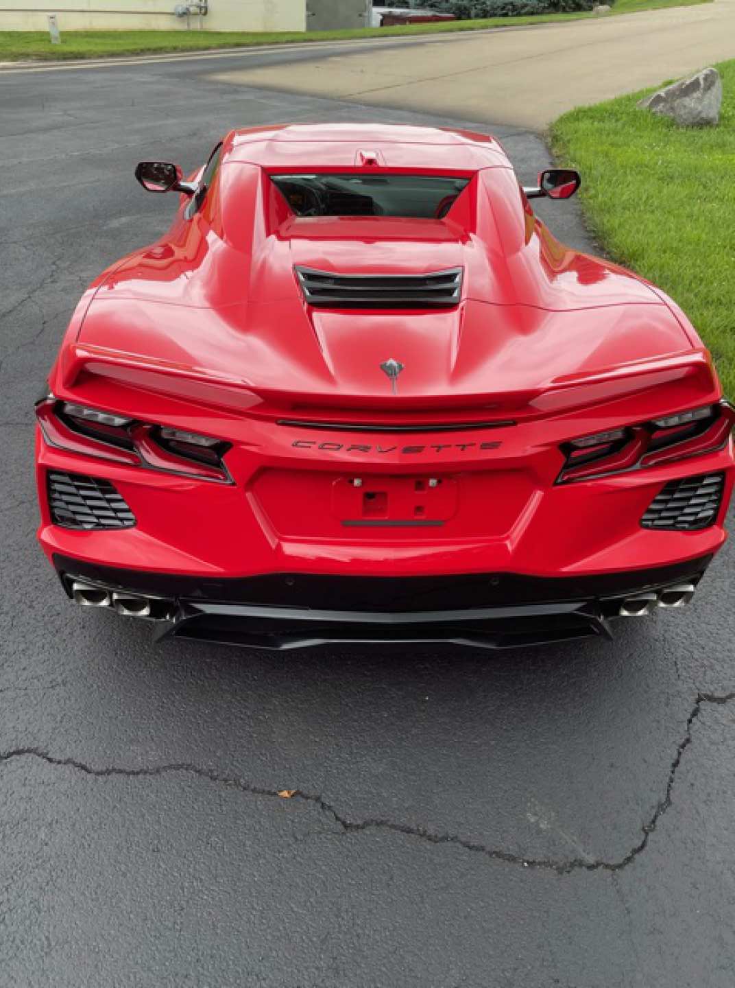 2nd Image of a 2021 CHEVROLET CORVETTE