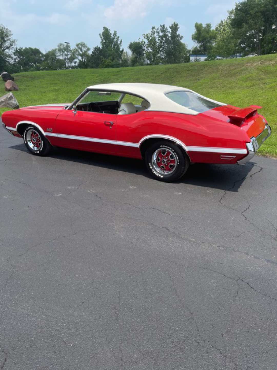 1st Image of a 1970 OLDSMOBILE 442