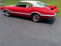 Image 2 of 13 of a 1970 OLDSMOBILE 442