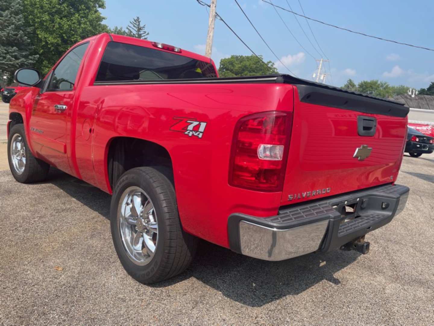 2nd Image of a 2007 CHEVROLET SILVERADO