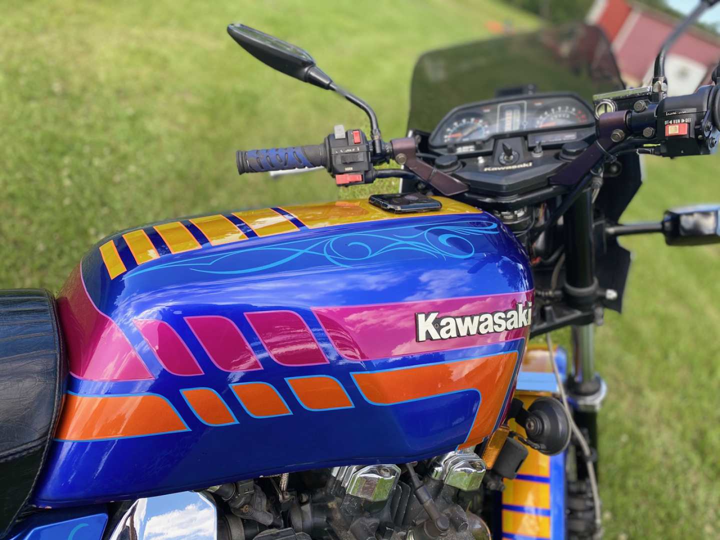 2nd Image of a 1982 KAWASAKI GPZ1100