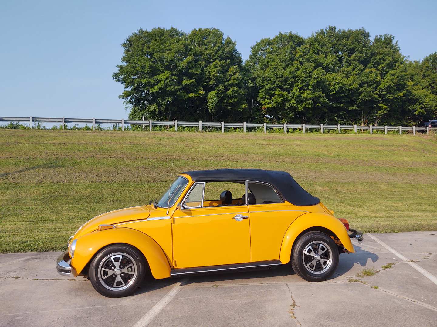 1st Image of a 1978 VOLKSWAGEN BEETLE KARMANN EDT