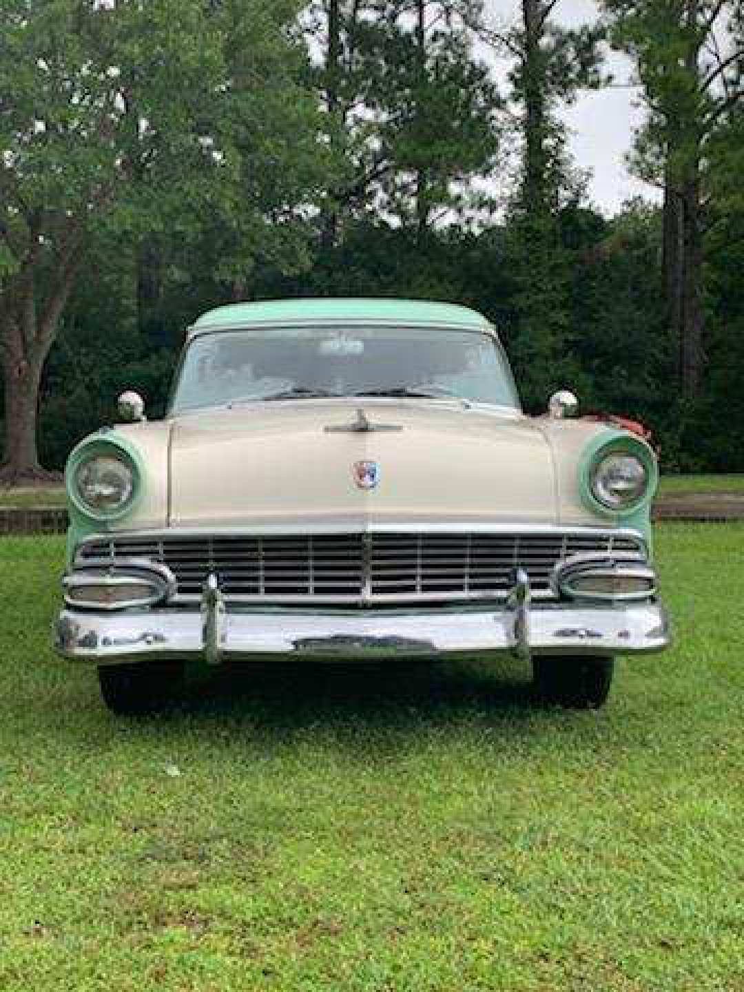 4th Image of a 1956 FORD COUNTRY SEDAN