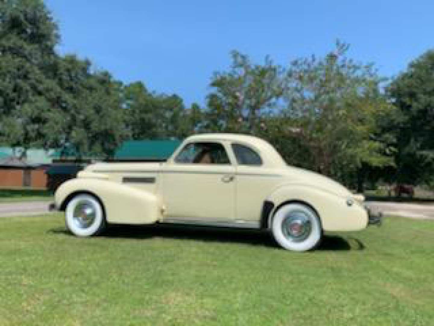 5th Image of a 1939 CADILLAC COUPE