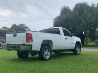 Image 4 of 7 of a 2013 GMC SIERRA 2500HD WORK TRUCK