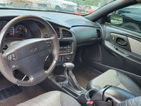 Image 13 of 16 of a 2002 CHEVROLET MONTE CARLO SS