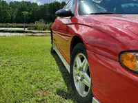 Image 6 of 10 of a 2003 CHEVROLET MONTE CARLO SS