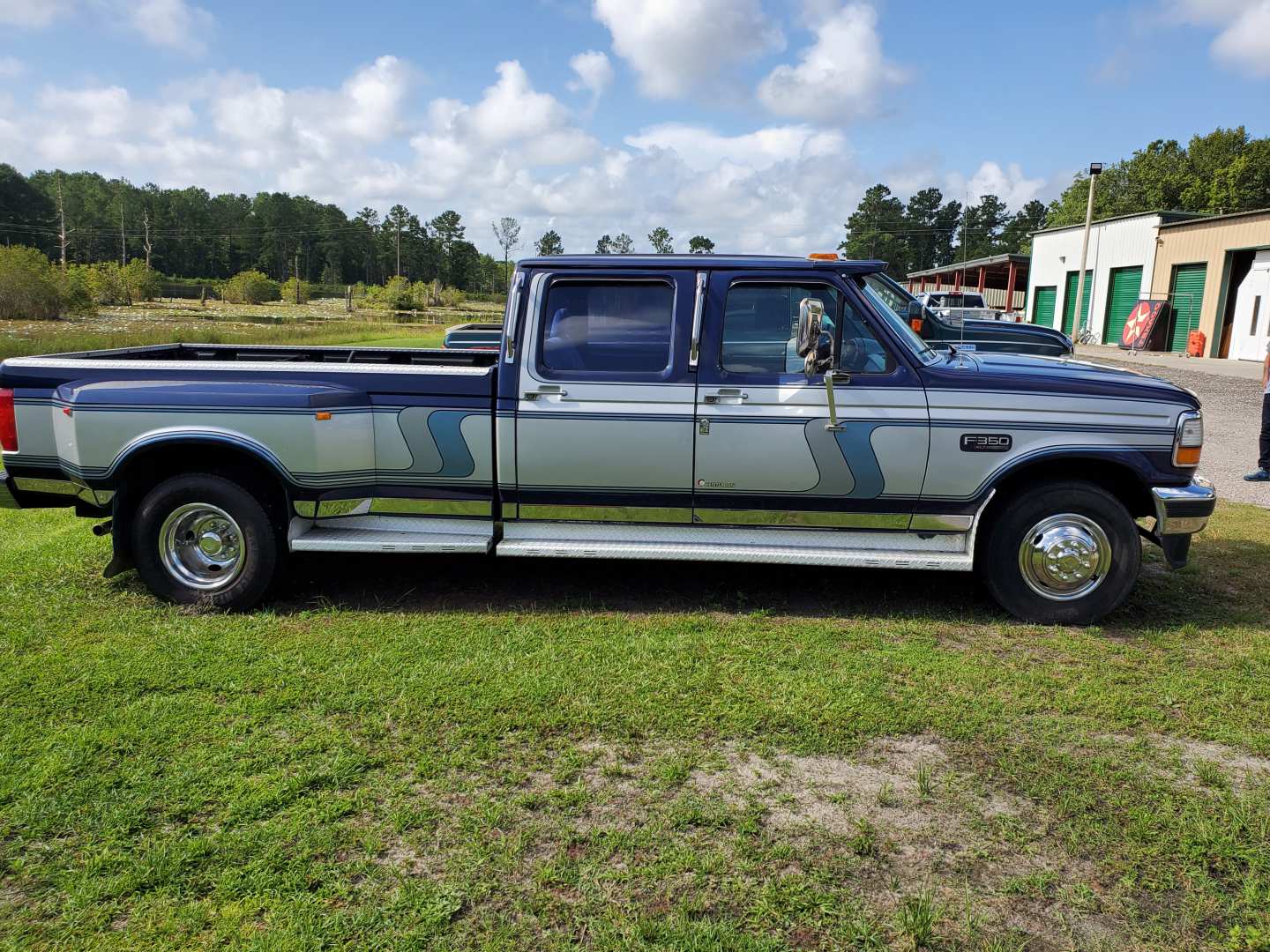 0th Image of a 1995 FORD F-350