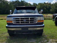 Image 2 of 11 of a 1995 FORD F-350