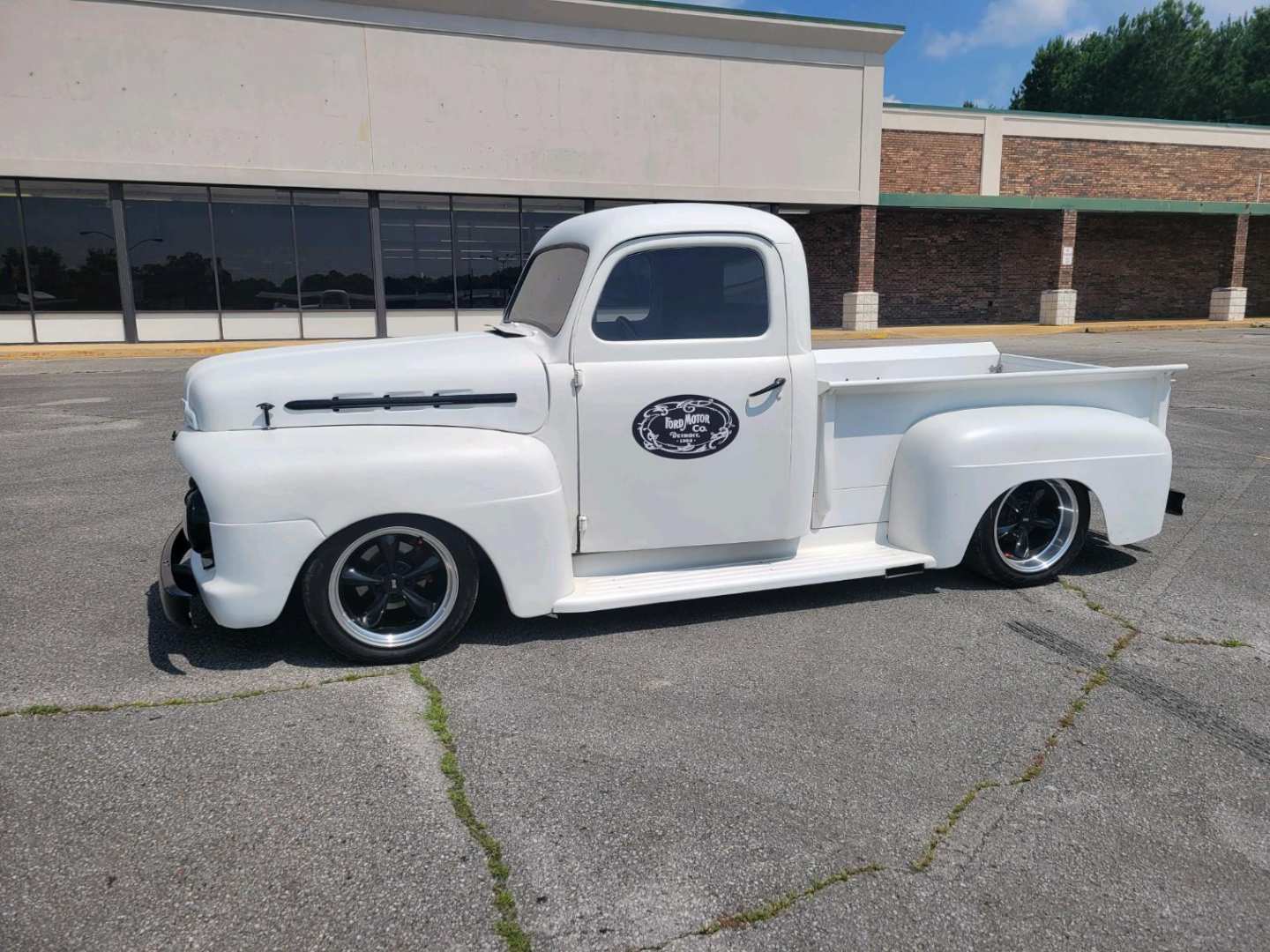 1st Image of a 1952 FORD F100