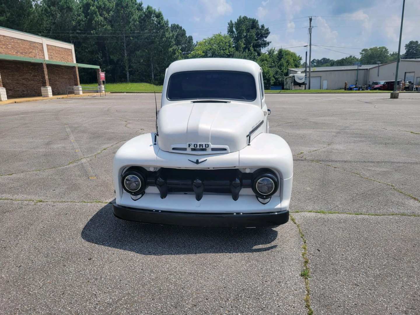 3rd Image of a 1952 FORD F100