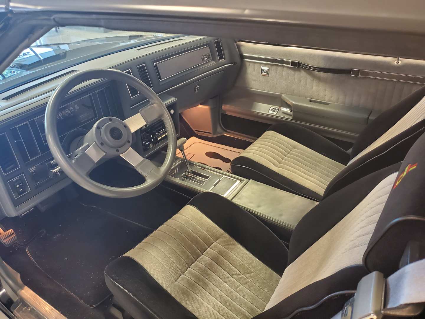 4th Image of a 1986 BUICK REGAL T TYPE