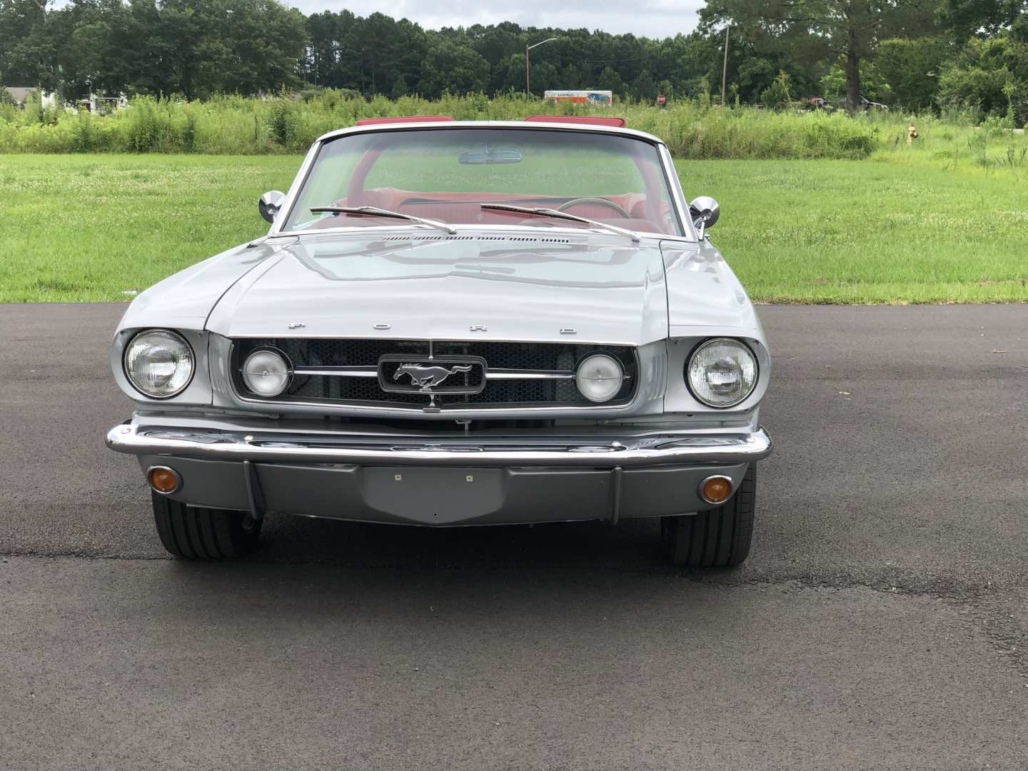 1st Image of a 1965 FORD MUSTANG