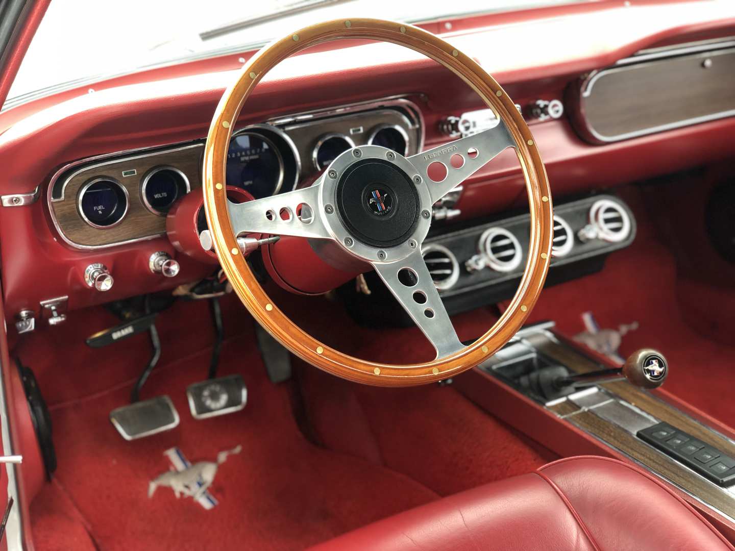 10th Image of a 1965 FORD MUSTANG