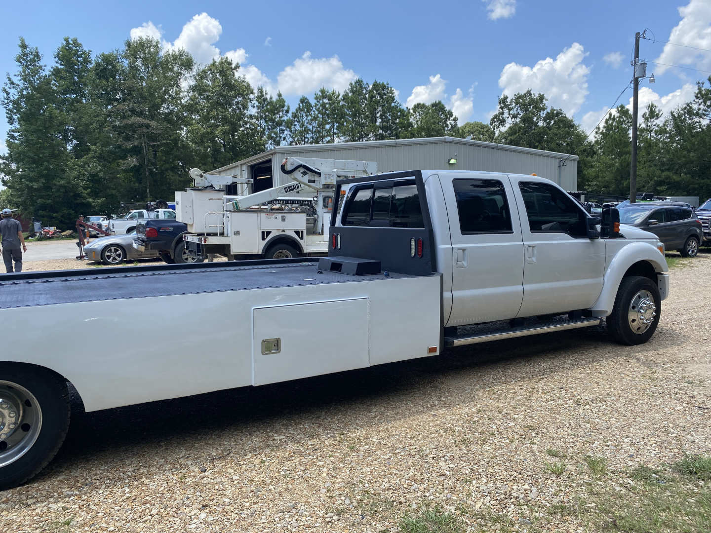 1st Image of a 2011 FORD F-550 F SUPER DUTY