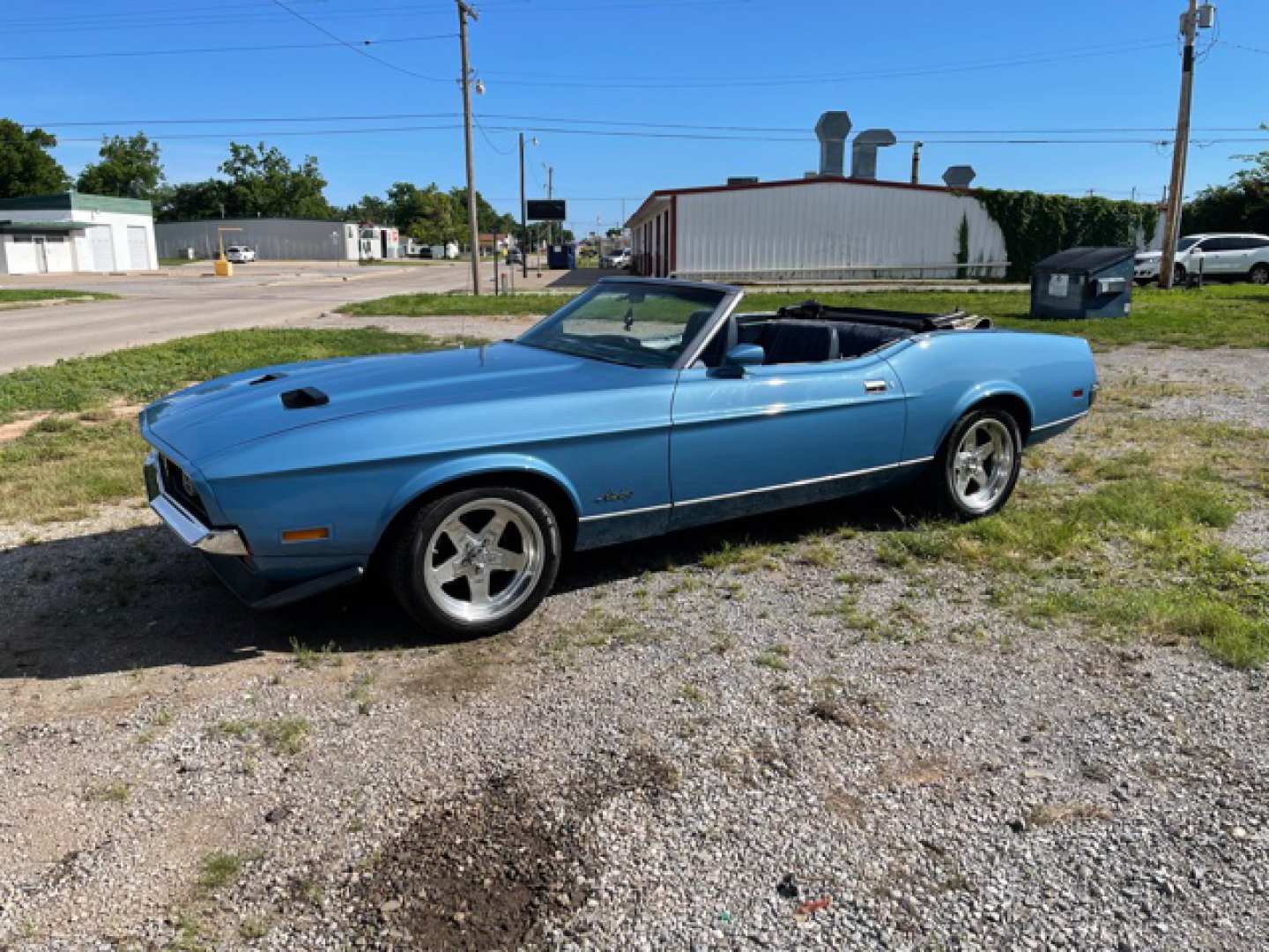 4th Image of a 1972 FORD MUSTANG