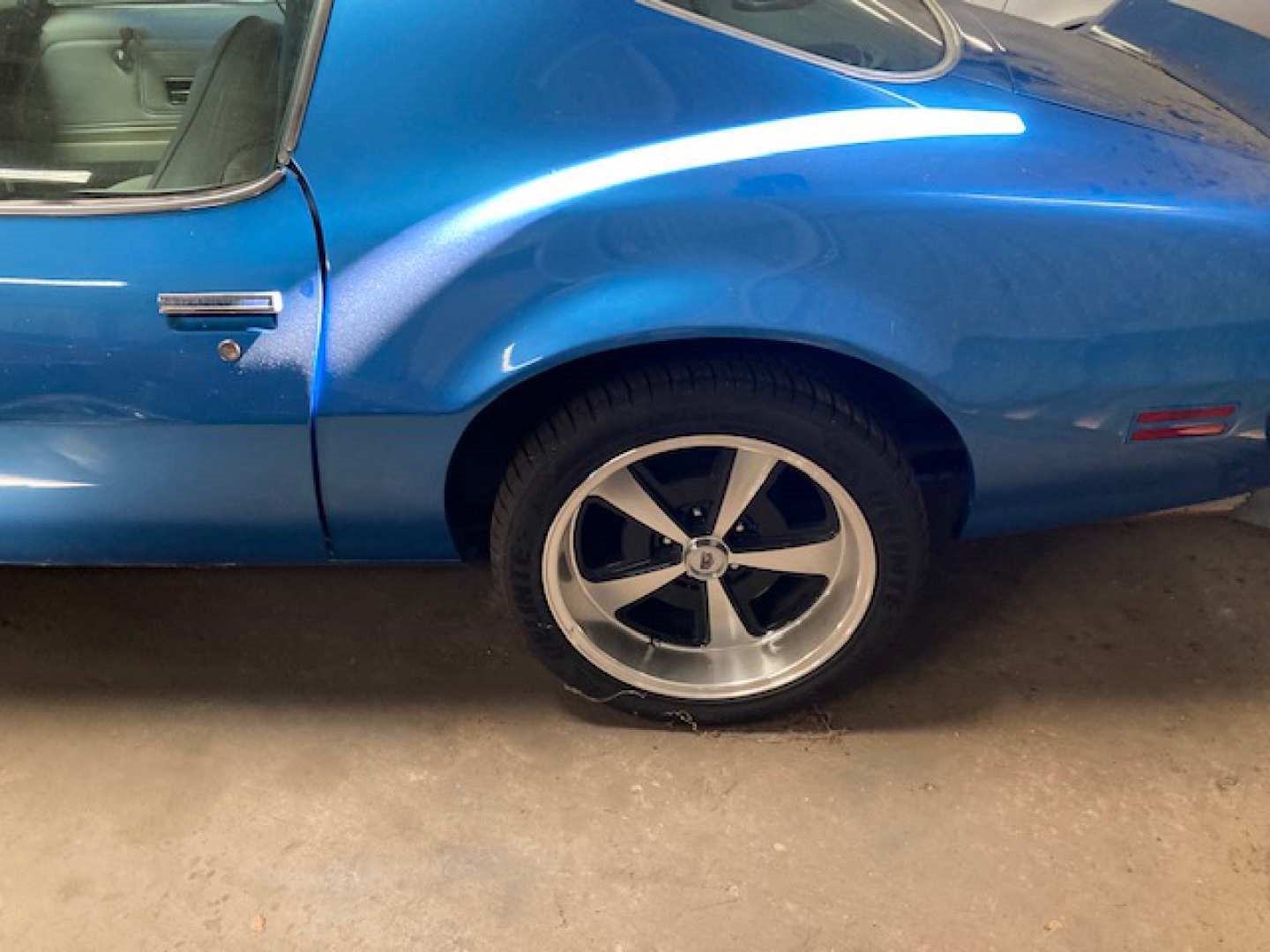 2nd Image of a 1973 PONTIAC FIREBIRD