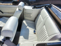 Image 9 of 16 of a 1992 FORD MUSTANG LX