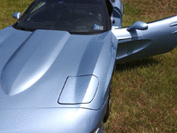 Image 8 of 27 of a 2002 CHEVROLET CORVETTE AVELATE