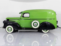 Image 3 of 9 of a 1946 CHEVROLET PANEL TRUCK